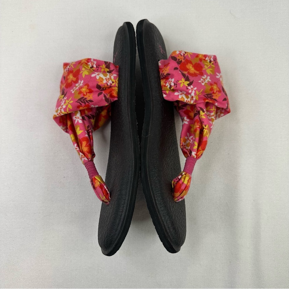 Sanuk Pink Floral Women's Yoga Sling Sandals 7 - Picture 8 of 12